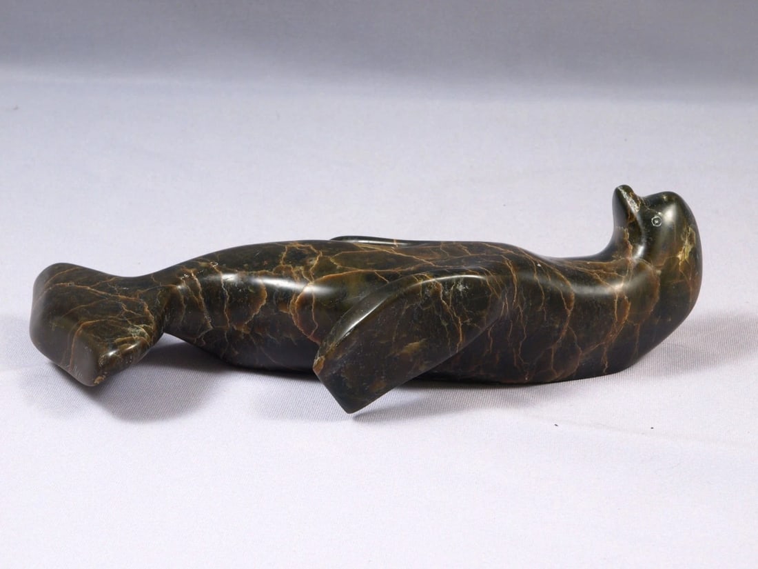 Inuit Canada Carving Native Seal Soapstone SIGNED 10" Large - 4