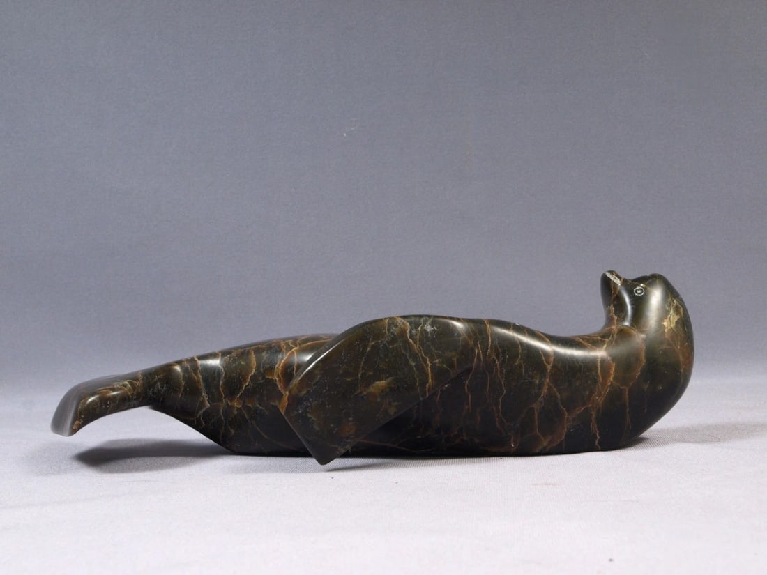 Inuit Canada Carving Native Seal Soapstone SIGNED 10" Large - 5