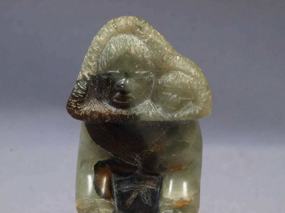 Inuit Native American Soapstone Mom Baby Canada VINTAGE Unusual stone SIGNED (1 of 6)