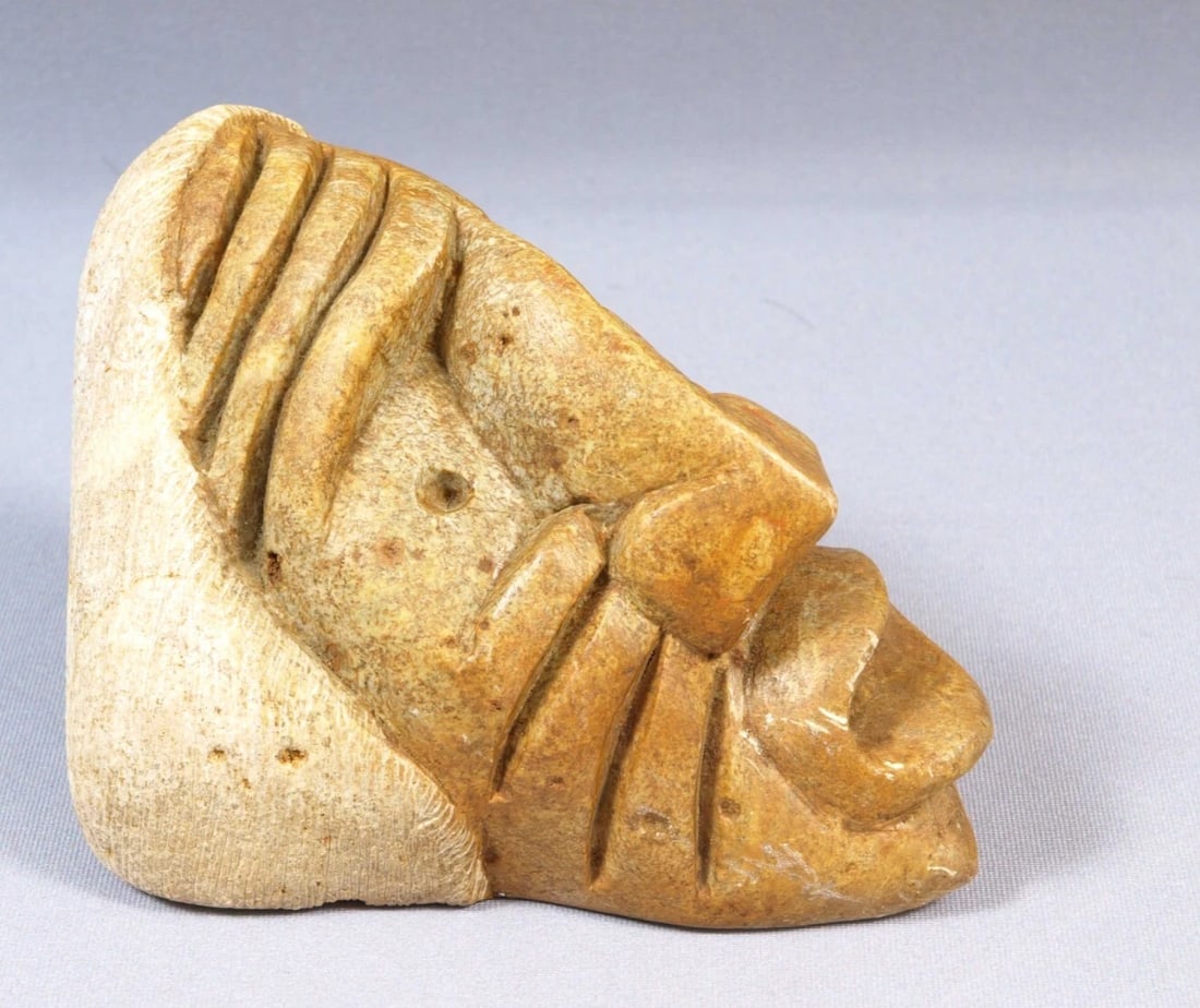 Native American stone Carving SIGNED Canada Cleveland Sandy Iroquois 6 Nations: This is a vintage Primitive Native American Iroquois FigurineIt shows a face of native maIt is signed on the bottom - Cleveland Sand (1949-2015). Cleveland was born in Ohsweken, Ontario in 1949. He