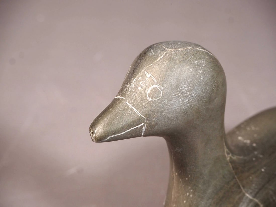 Vintage Inuit Eskimo Native American Soapstone Carving Bird Duck (1 of 4)