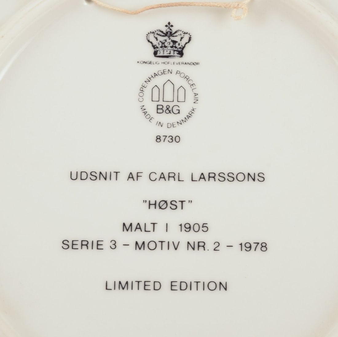 Bing & Grøndahl, Denmark. Set of four porcelain plates with motifs from Carl Larsson's - 10