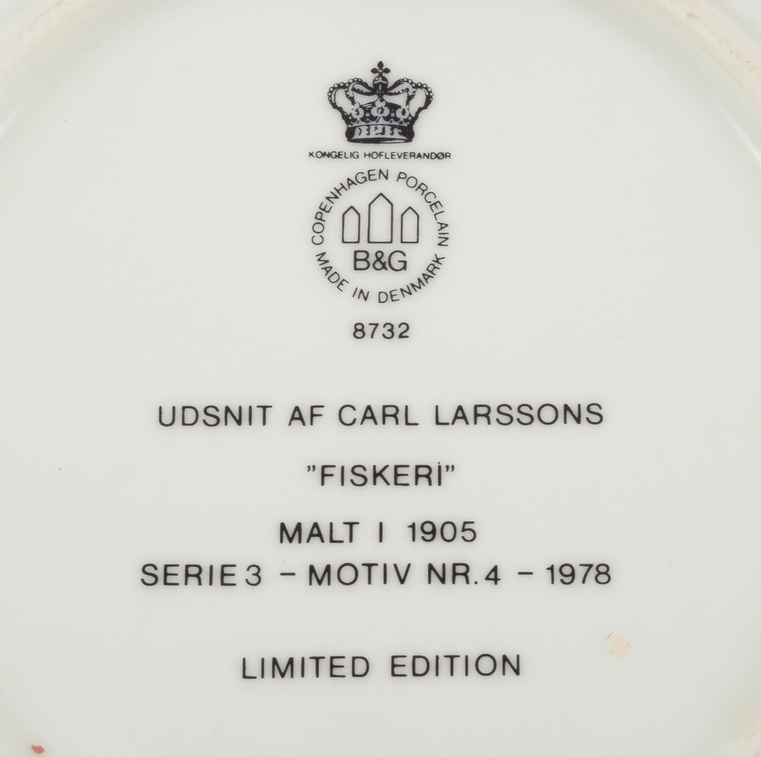 Bing & Grøndahl, Denmark. Set of four porcelain plates with motifs from Carl Larsson's - 9