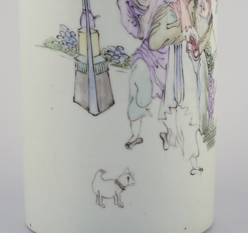 Antique Chinese porcelain brush holder. Decorated with a motif of figures in a landscape. 19th - 6