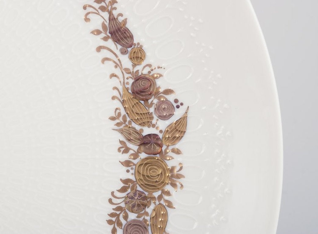 Bjørn Wiinblad for Rosenthal Studioline 362, Germany. A set of eight 'Romanze' breakfast plates - 6