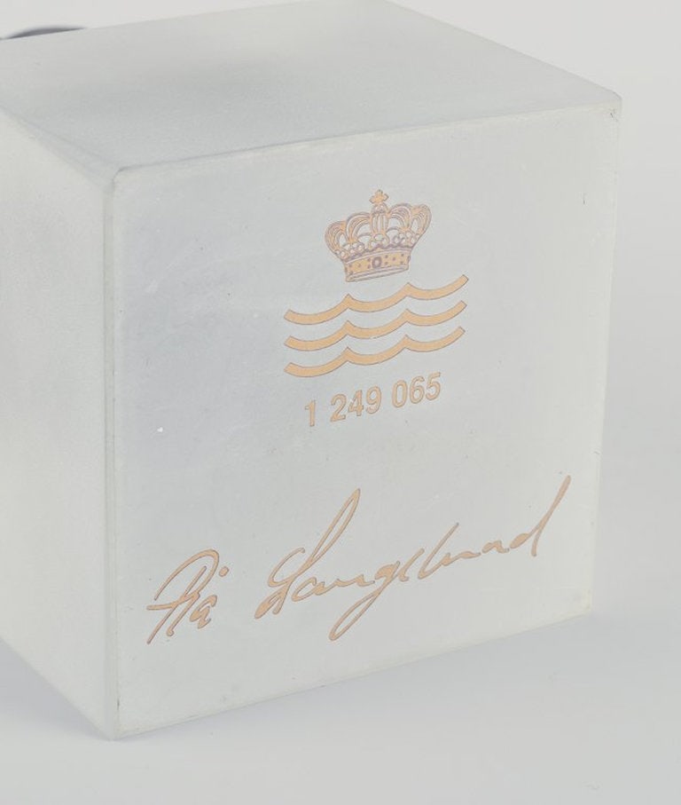 Pia Langelund for Royal Copenhagen. Figure of a gorilla in bisquit mounted on a frosted glass base. - 8