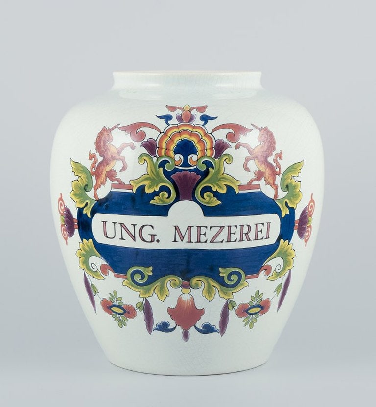 Delft, The Netherlands. Large apothecary jar in earthenware. Early 20th century. (1 of 9)