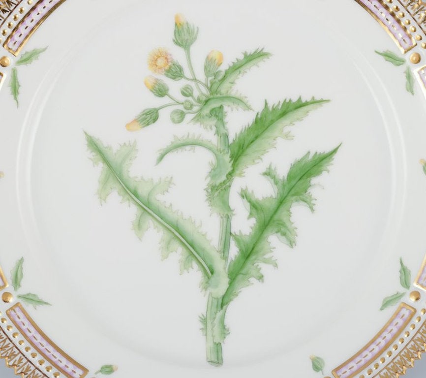Royal Copenhagen Flora Danica. Lunch plate in hand-painted porcelain. 1960. - 3