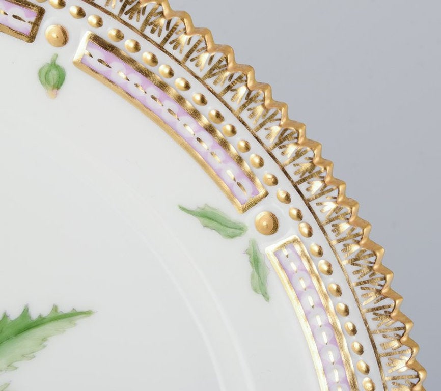Royal Copenhagen Flora Danica. Lunch plate in hand-painted porcelain. 1960. - 5