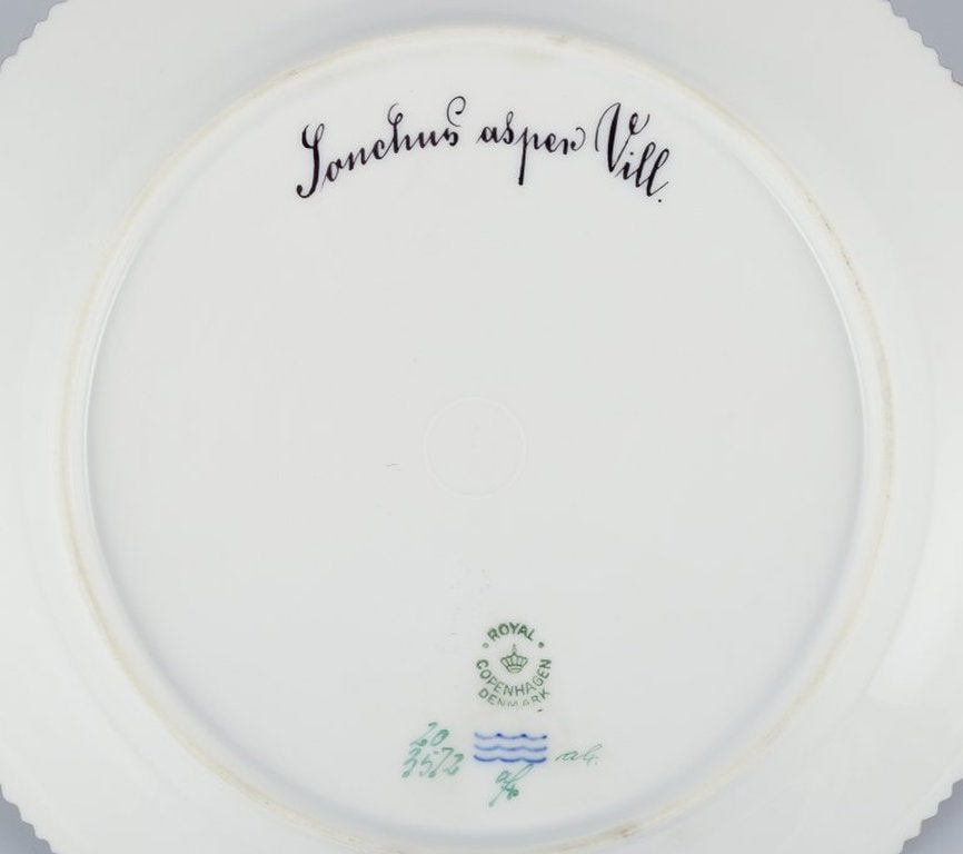 Royal Copenhagen Flora Danica. Lunch plate in hand-painted porcelain. 1960. - 6