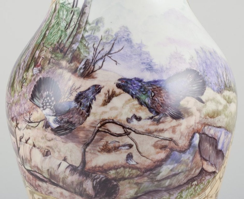 Royal Copenhagen. Colossal unique porcelain vase. Motif of two wood grouses. 1913. - 4