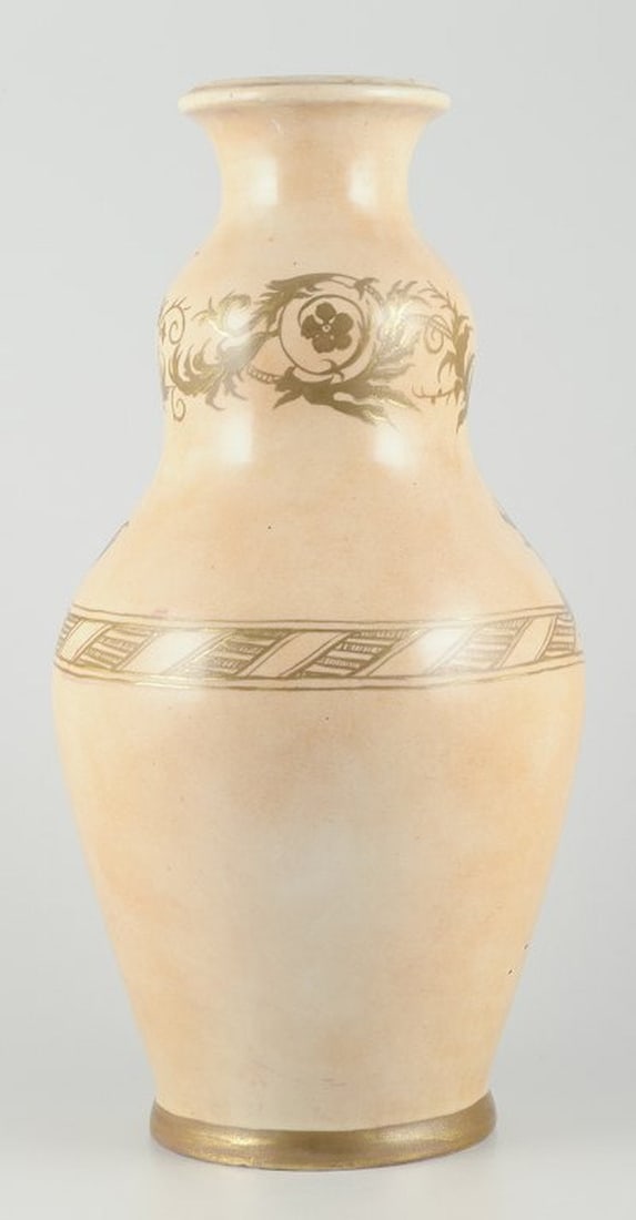 Royal Copenhagen. Colossal unique porcelain vase. Motif of two wood grouses. 1913. - 6