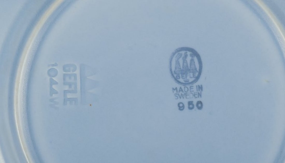 Arthur Percy for Gefle, Sweden. Seven Art Deco 'Grand' plates in pastel blue porcelain with - 5