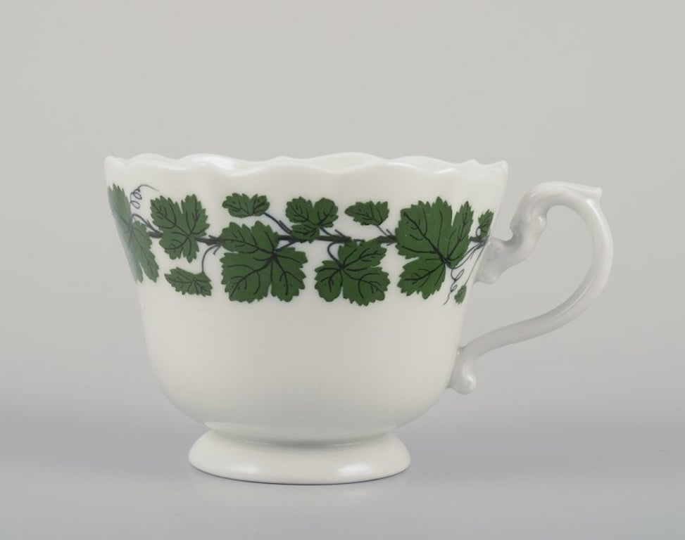 Meissen, Germany. 'Green Ivy Vine' three coffee cups with saucers. 1920s/30s. - 5