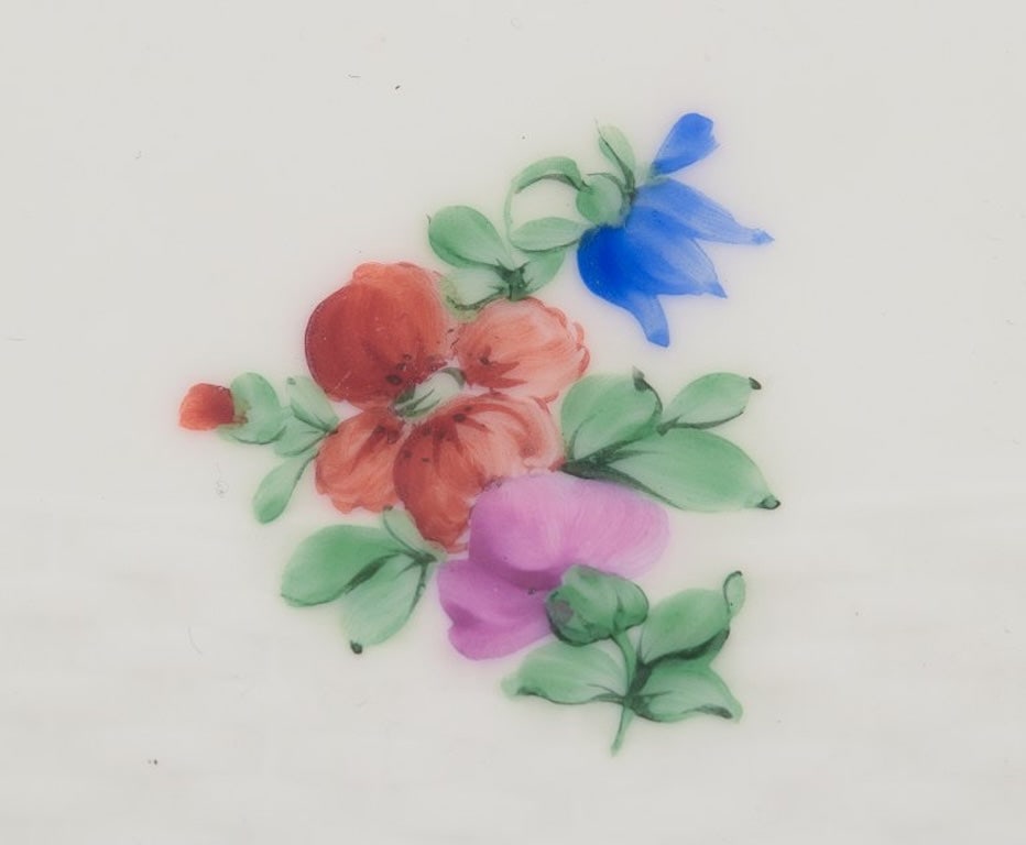 Royal Copenhagen Saxon Flower. Large lidded porcelain soup tureen. Early 1900s. - 7