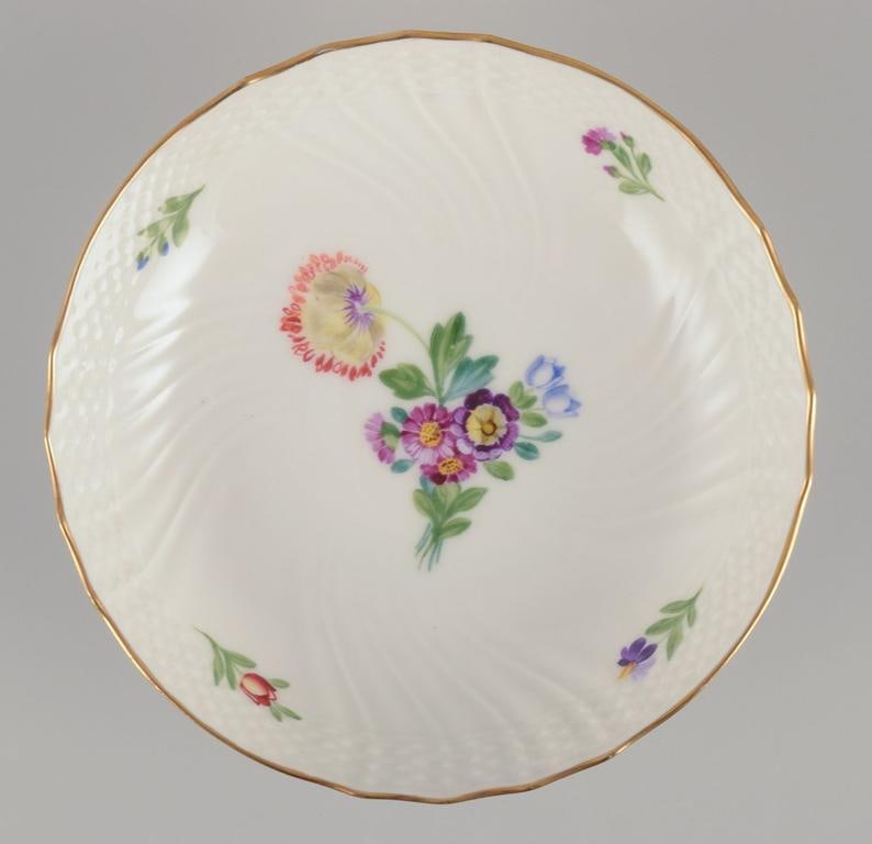 Royal Copenhagen Saxon Flower. Two porcelain compotes. Approx. 1930 - 7