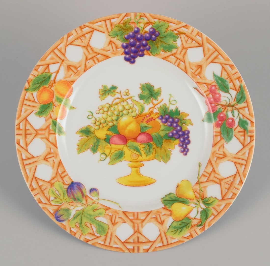 Christian Dior, Paris. Two Tutti Fiori, Tutti Frutti porcelain plates. Late 20th C. - 3