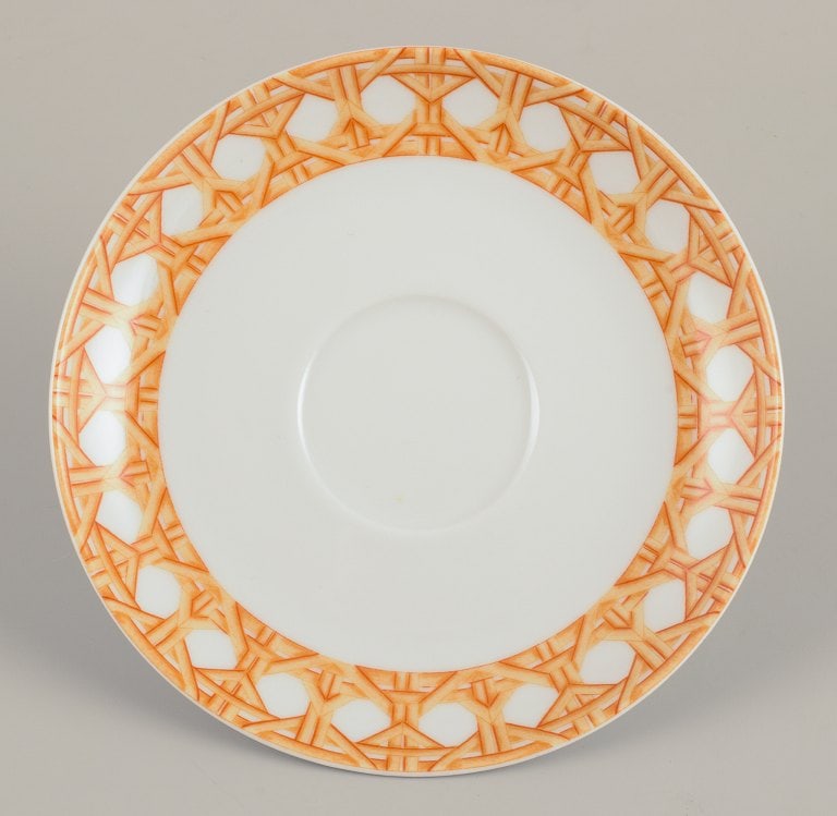 Christian Dior, Paris. Two pairs of coffee cups and saucers. Floral motif. Late 20th C. - 7