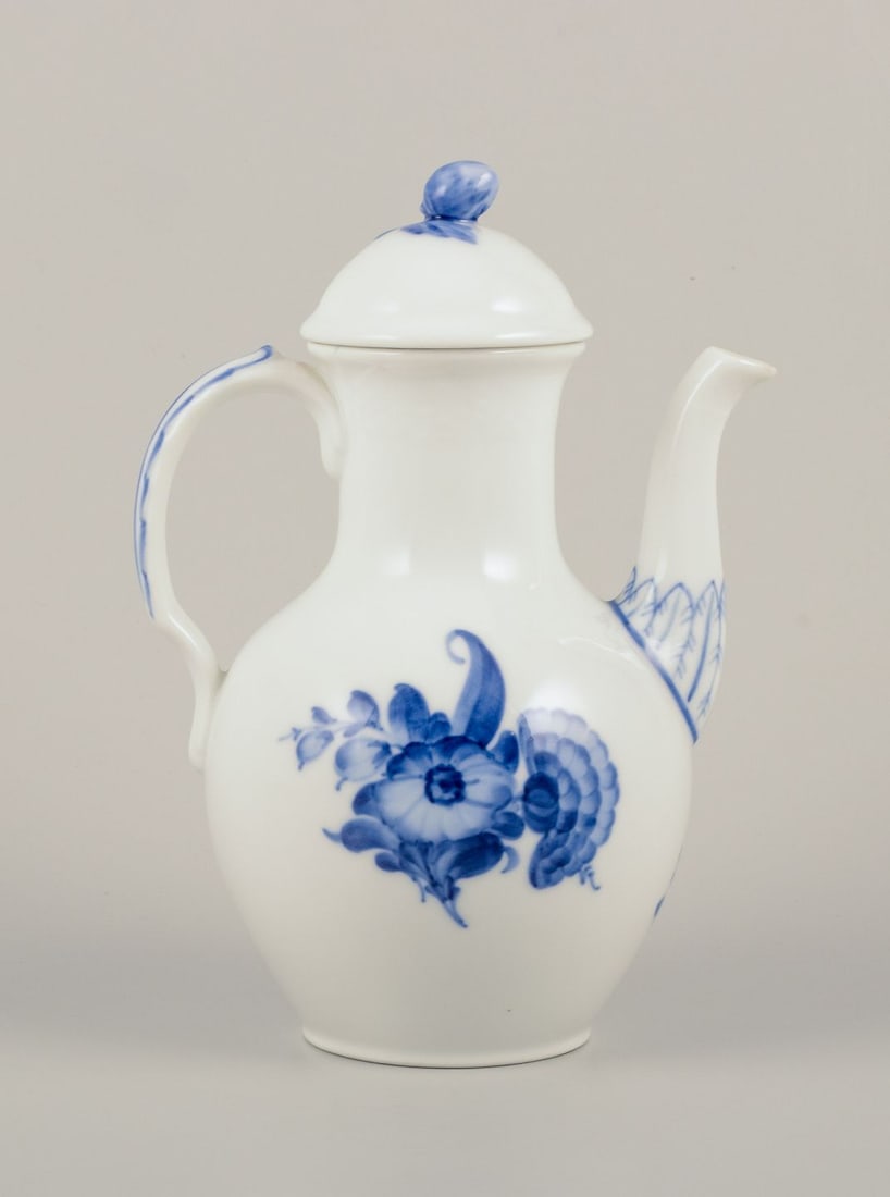 Royal Copenhagen Blue Flower Braided. Coffee Pot. Approx. 1930. - 3