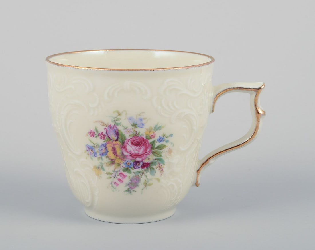 Rosenthal, seven-person "Sanssouci" coffee service. Decorated with polychrome floral motifs. Approx. - 4