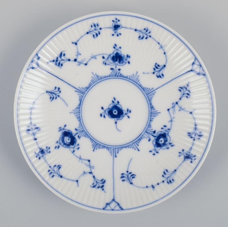 Royal Copenhagen Blue Fluted Plain. A set of five coffee cups with saucers. - 7