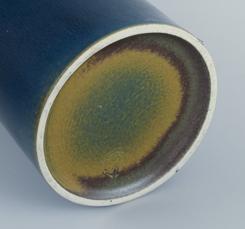 Lisa Larson for Gustavsberg, Sweden. Modernist ceramic vase. 1960/70s. - 7