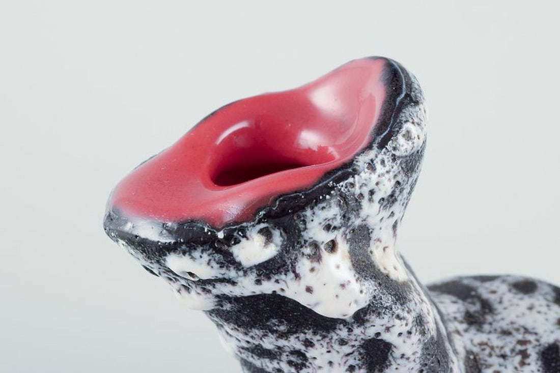 Vallauris, France. Ceramic vase in brutalist style. 1960s/70s. - 5