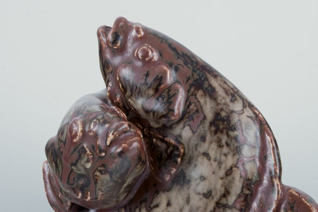 Hugo Liisberg for Saxbo, Denmark. Ceramic sculpture of two fish. Mid 1900s. - 4