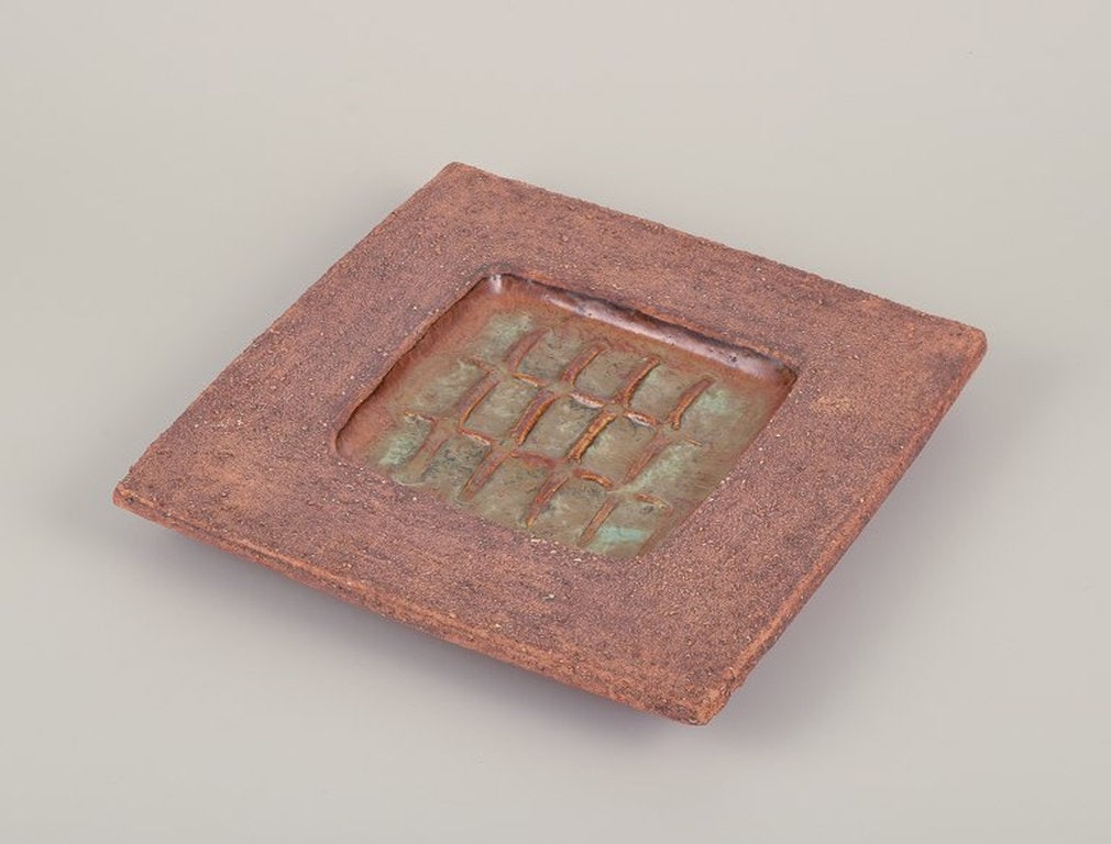 Curt Magnus Addin, Swedish ceramist. Own studio. Square unique ceramic dish in a modernist style. - 3