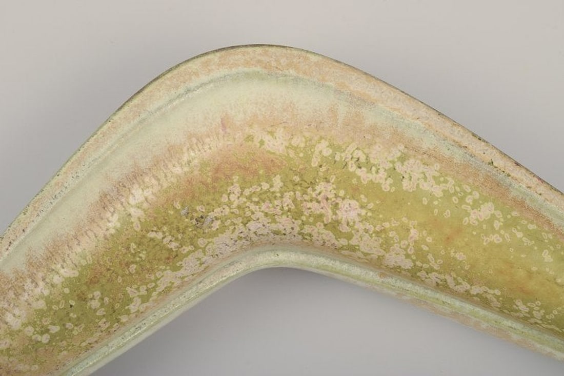 Gunnar Nylund for Rörstrand, Sweden. Boomerang-shaped ceramic bowl. Eggshell glaze in light - 6
