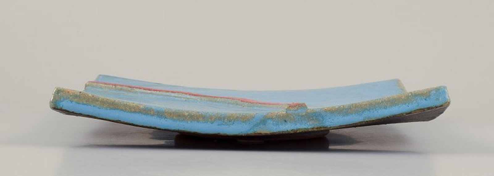 Curt Magnus Addin, Swedish ceramic artist. Unique square ceramic tray in a modernist style. Made of - 5