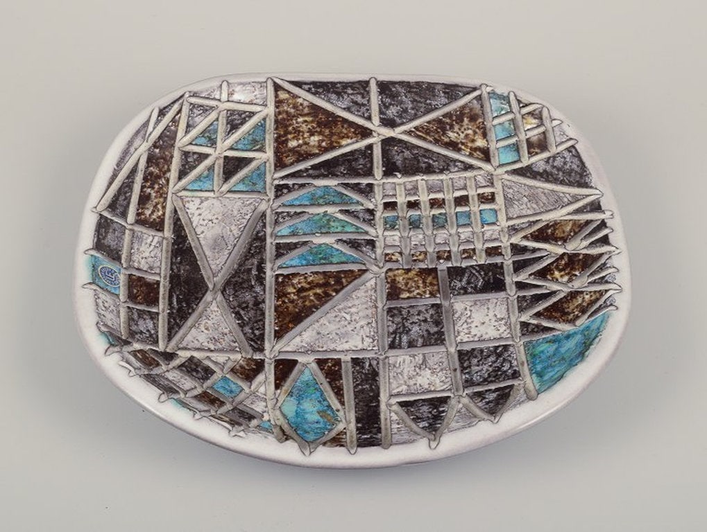 Ingrid Atterberg for Upsala Ekeby, Sweden. Large 'Tri' ceramic dish. Geometric pattern with - 4