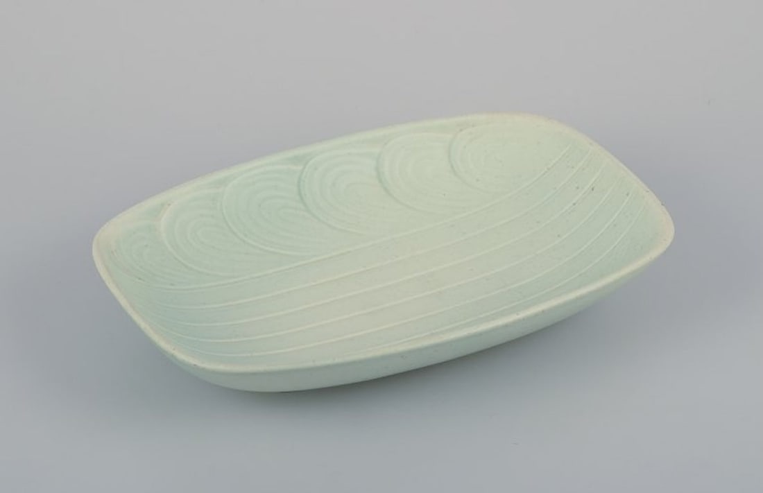 Rörstrand, Sweden. Large ceramic bowl in a modernist design. Rare model. Glaze in light green - 3