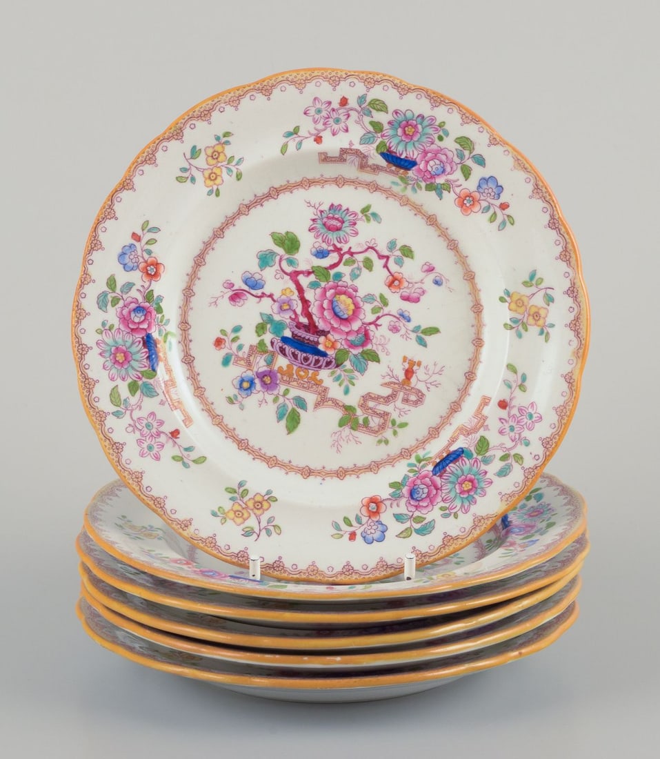 Ashworth, England. Set of six plates in faience. Chinese style. Late 19th C.: Ashworth, England. Set of six plates in faience. Chinese style. Decorated with flowers. Late 19th century. Marked. In excellent condition with natural crazing. Dimensions: D 17.0 cm.; Ashworth, Englan