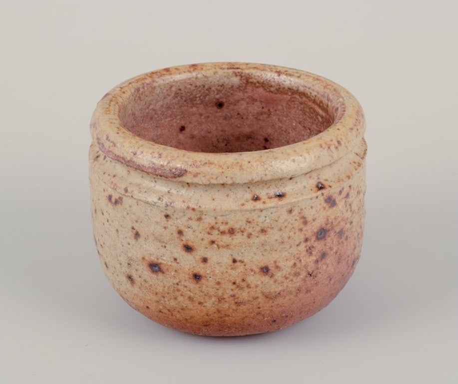 European studio potter. Two unique ceramic jars, one with a lid. Glazed in earth tones and blue-gray - 5