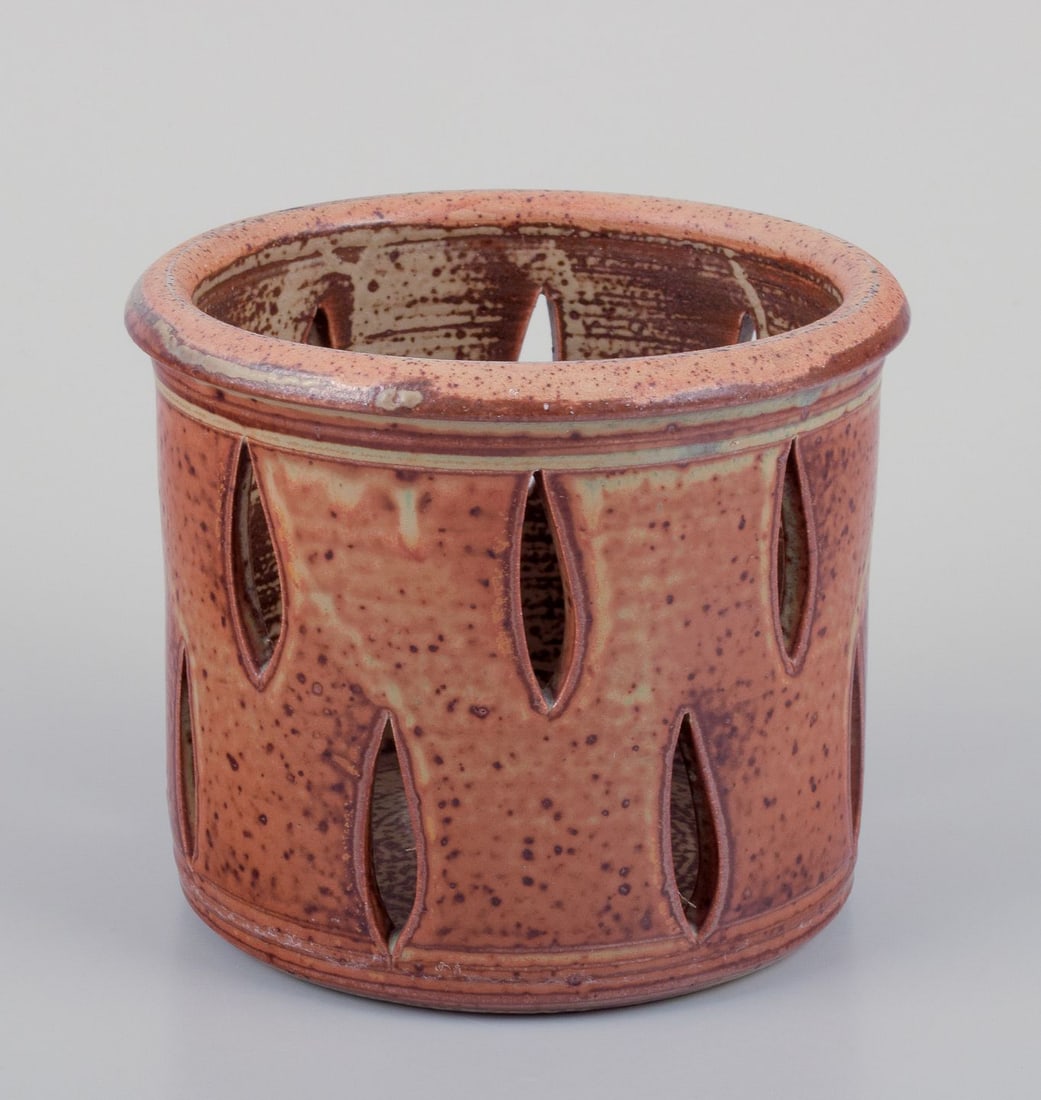 Kuch Keramik, Germany. Two unique ceramic plant pot covers. 1980s - 4