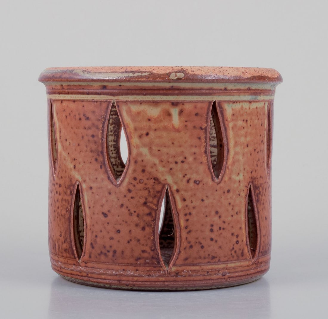 Kuch Keramik, Germany. Two unique ceramic plant pot covers. 1980s - 5