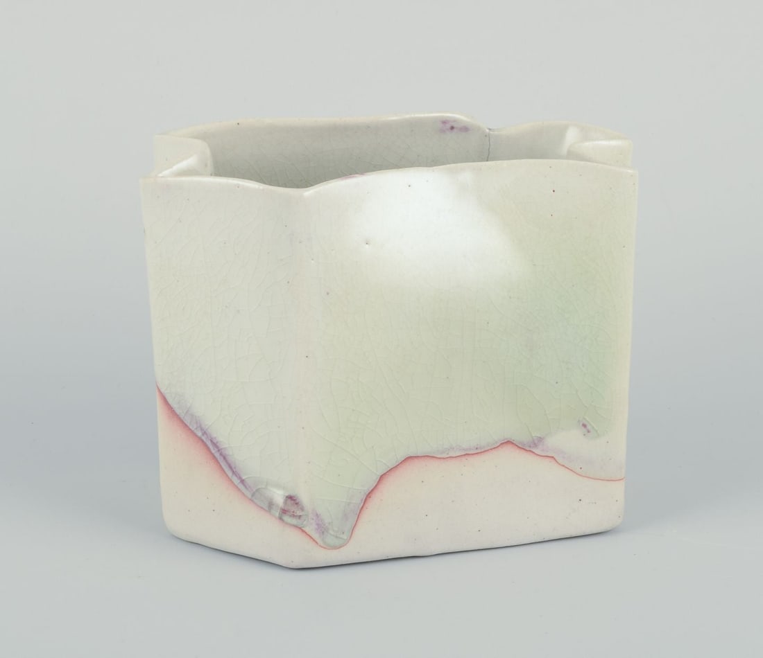 Danish studio ceramicist. Ceramic vase with glaze in light tones. Ca. 1980s. - 3