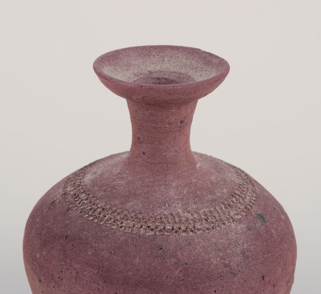 European studio ceramist. Three vases in chamotte clay. Mid-20th C. - 7