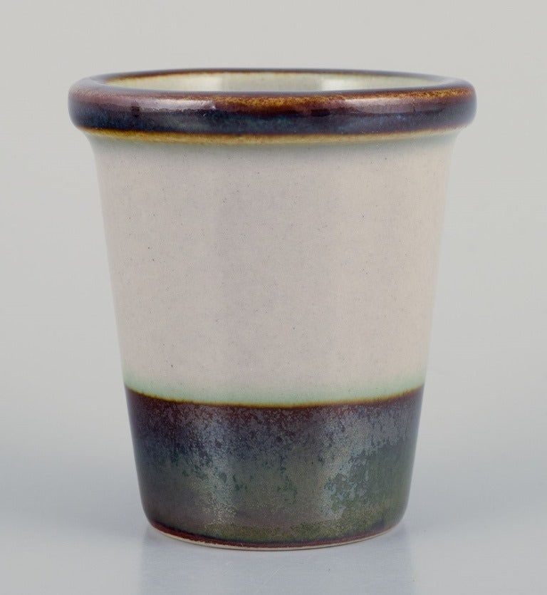 Bing & Grøndahl, Tema. Four egg cups in stoneware. From the 1970s. - 4