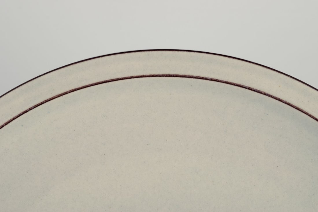 Bing & Grøndahl "Colombia". A set of eight dinner plates in stoneware. 1970s. - 4