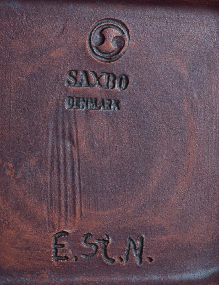 Eva Stæhr-Nielsen for Saxbo, Denmark. Ceramic bowl with aubergine glaze. - 8