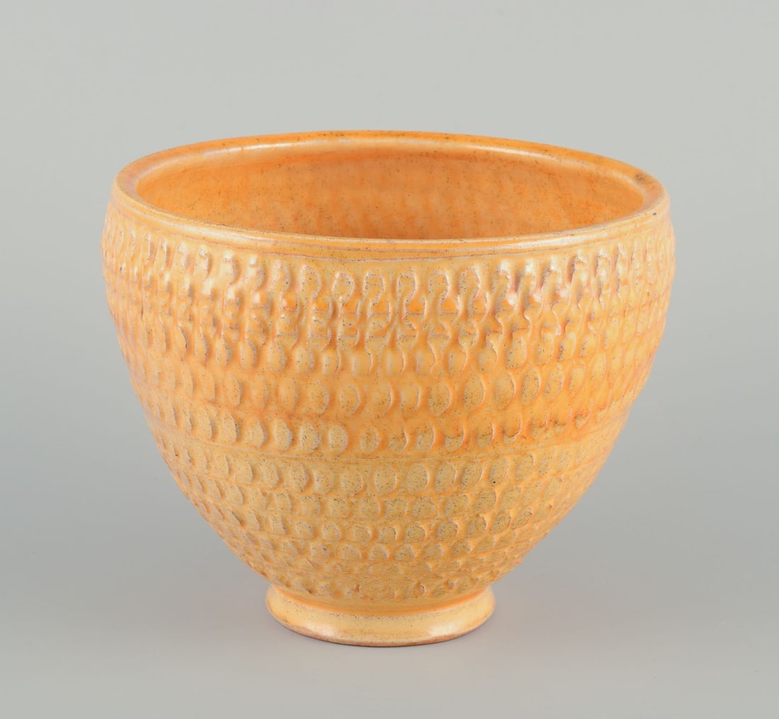 Svend Hammershøi for Kähler, Denmark. Ceramic vase in uranium glaze. Approx. 1930s. - 3