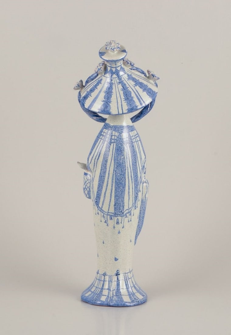 Bjørn Wiinblad. "Autumn" from the series "The Four Seasons". Figurine in blue glazed - 3