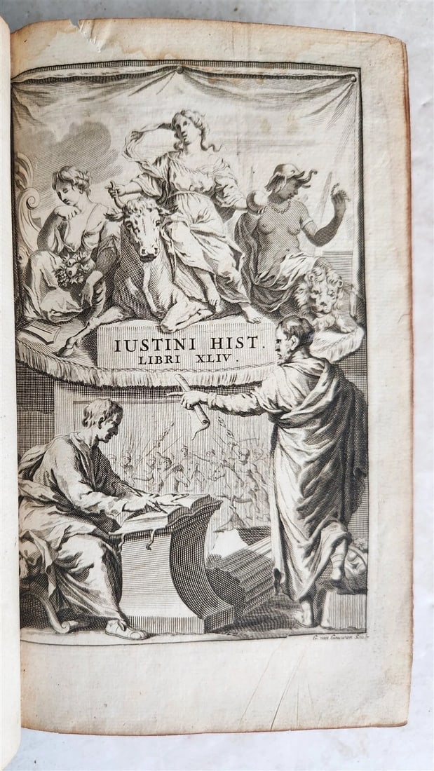1683 HISTORIAE PHILIPPICAE by JUSTINIUS DECORATIVE BINDING antique: Historiae Philippicae ex recensione JG Graevii,... by M.J.Justinius Leiden, Hack; 1683. With copperplate title. 33 lvs., 656 pp., 61 lvs. Original leather binding, spine with raised bands decorated