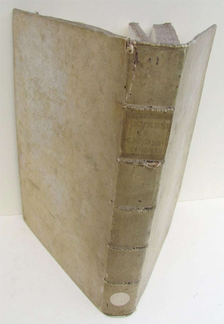 1729 ANTIQUE VELLUM BOUND FOLIO FORUM ECCLESIASTICUM by PETRO LEURENIO v. 2: FORUM ECCLESIASTICUM by PETRO LEURENIO Venice, 1729. Folio, size 13.5 x 9.5". Bound in period full vellum, spine lettered in gilt. Ex-library. Toning, foxing (23) Refund Policy: We will is