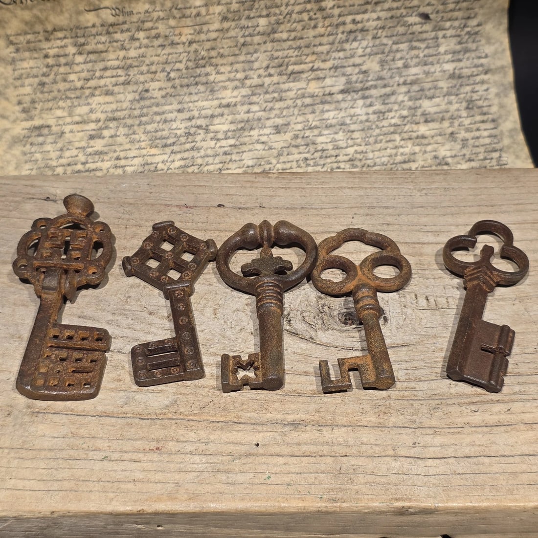 Large Iron Skeleton Key Collection Set of 5 (1 of 7)