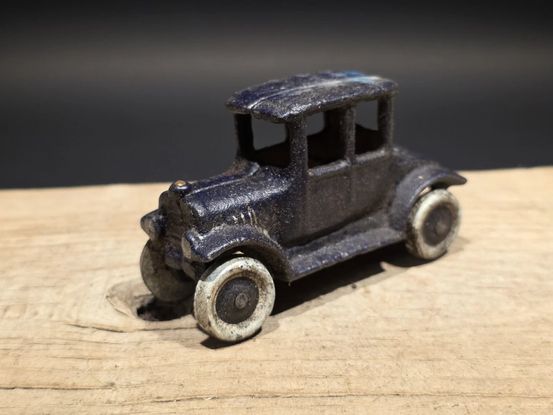 Cast Iron Sedan Toy Car - 10