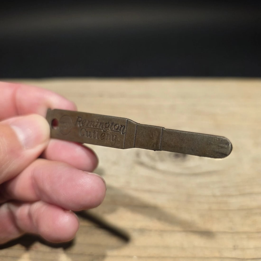 Remington Keychain Knife Blade Opener Tool - 11