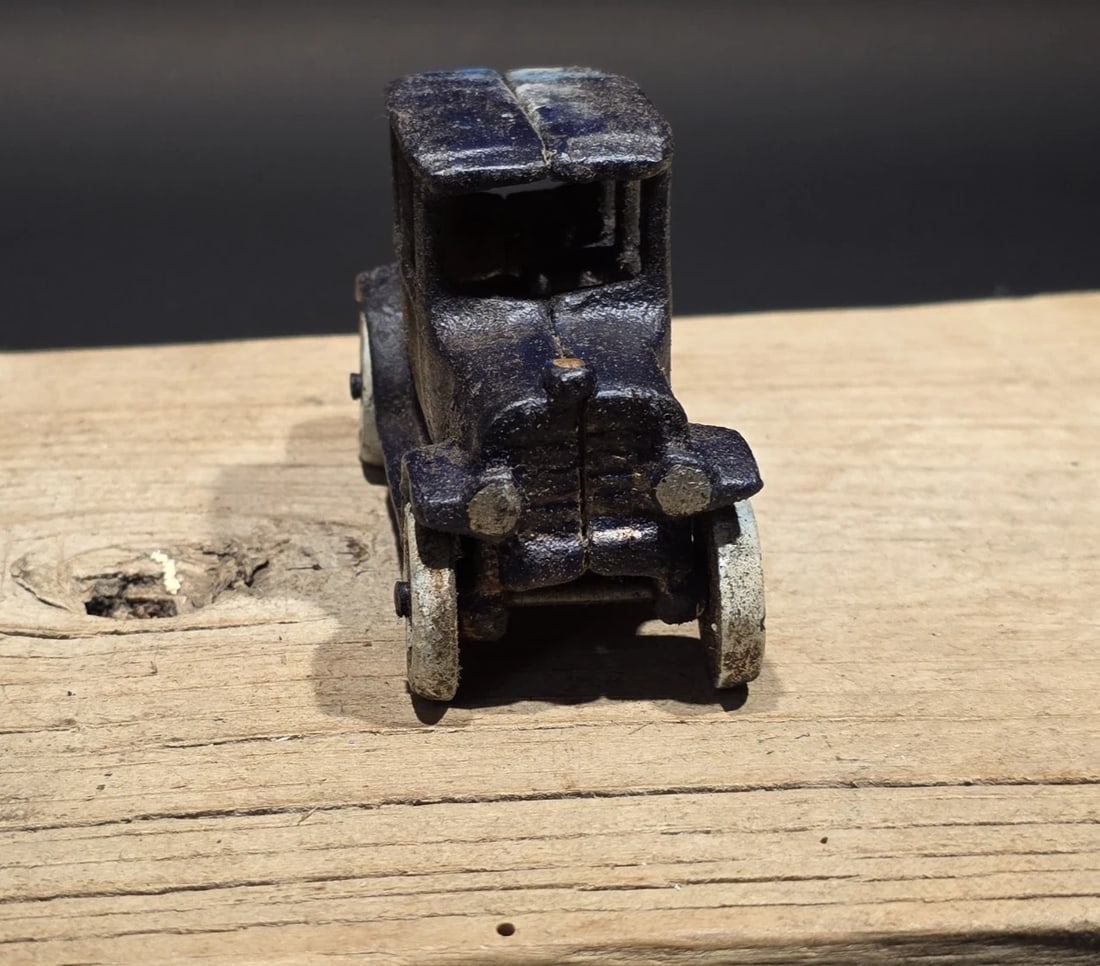 Cast Iron Sedan Toy Car - 6